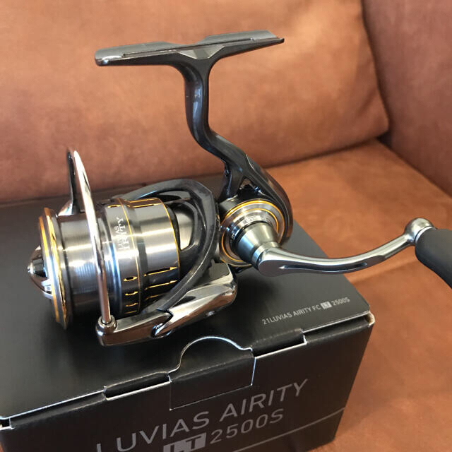 新品未使用品】ダイワ 21ルビアス エアリティ FC LT2500S 新品未使用品】ダイワ 21ルビアス エアリティ FC LT2500S