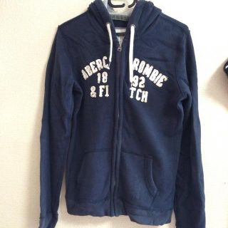 アバクロンビーアンドフィッチ(Abercrombie&Fitch)のアバクロ パーカー(パーカー)