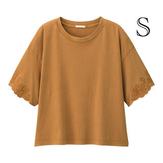ジーユー(GU)のGU/ジーユー ウォッシュド刺繍T 5分袖 オレンジ ブラウン S(Tシャツ(半袖/袖なし))