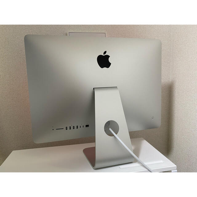 Mac (Apple)(マック)の【ラッキー様専用】iMac 21.5インチ スマホ/家電/カメラのPC/タブレット(デスクトップ型PC)の商品写真