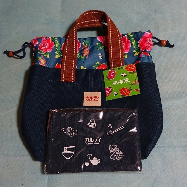 KALDI(カルディ)の帆布トートバッグ&ポーチ(紺) レディースのバッグ(トートバッグ)の商品写真