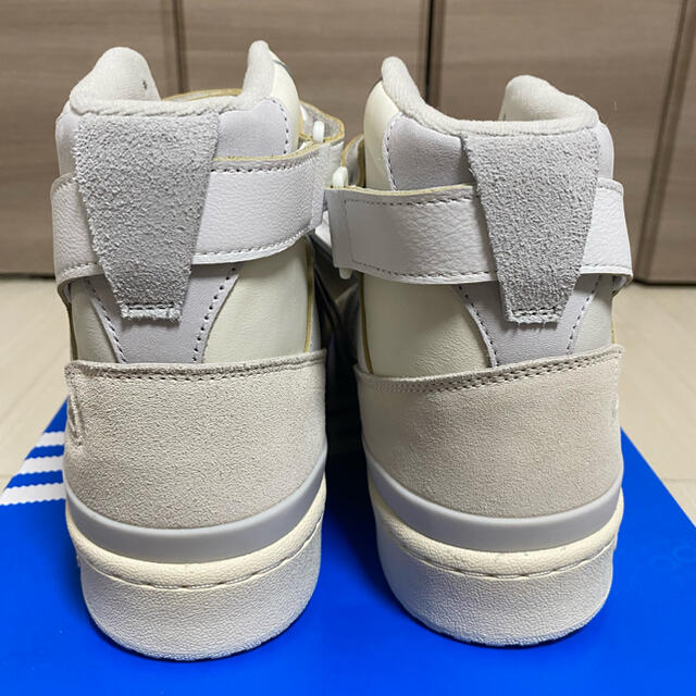 adidas(アディダス)のadidas FORUM 84 High size11 国内正規品 新品未使用 メンズの靴/シューズ(スニーカー)の商品写真