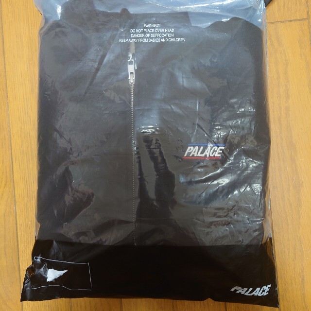 Palace ARD Quality Zip Hood Black