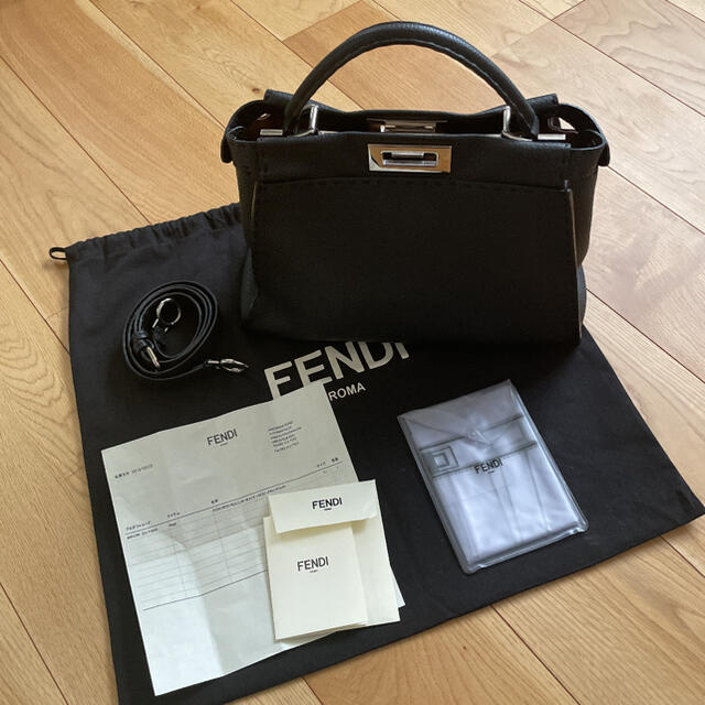 最終価格です！美品☆FENDI フェンディピーカブー　セレリアレギュラー☆