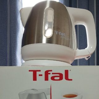 ティファール(T-fal)のT-fal ティファール APRECIA+ アプレシア メタリックホワイト(電気ケトル)