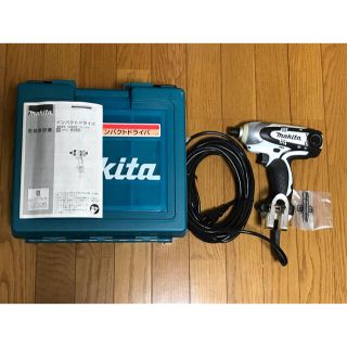 マキタ(Makita)の未使用マキタ(Makita) インパクトドライバ 100V 白 6955SPKW(工具)