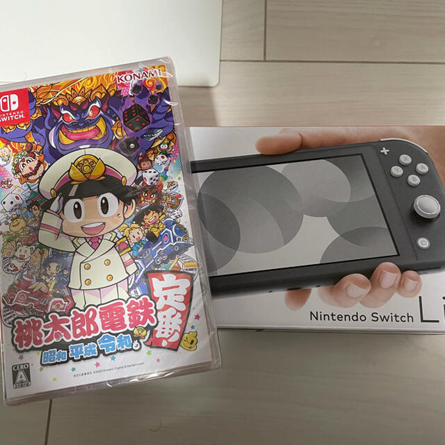 Nintendo Switch - 任天堂Switchライト本体と桃太郎電鉄　セット