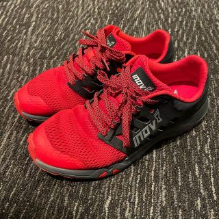 Inov-8 メンズ オールトレイン 215 クロストレーナーシューズの通販 ...