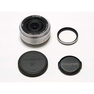 オリンパス(OLYMPUS)の【送料無料】m.zuiko 17mm F2.8 プロテクトフィルター付 シルバー(レンズ(単焦点))