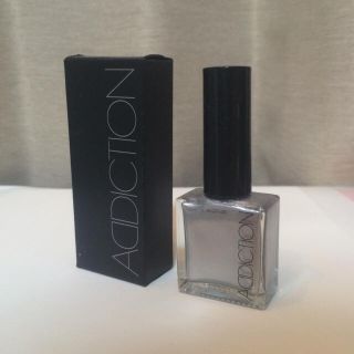 アディクション(ADDICTION)のADDICTION ネイルポリッシュ シルバー(マニキュア)