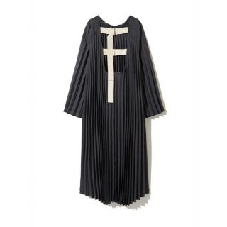 leinwande ラインヴァンド Belted Pleats Dressの通販 by M｜ラクマ