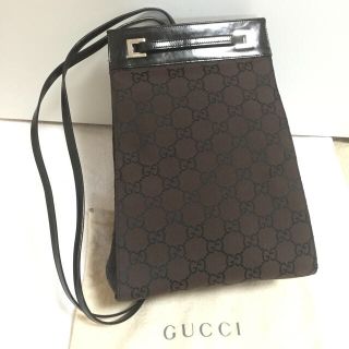 グッチ(Gucci)の☃️可愛い リュック☃️正規品 GUCCI リュック サック 本物 シリアルあり(リュック/バックパック)