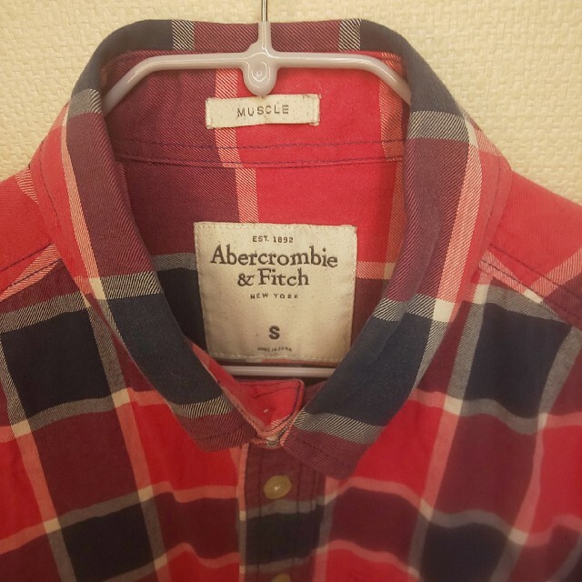 Abercrombie&Fitch(アバクロンビーアンドフィッチ)の美品★アバクロンビー&フィッチ★チェックボタンダウンシャツＳ レディースのトップス(シャツ/ブラウス(長袖/七分))の商品写真