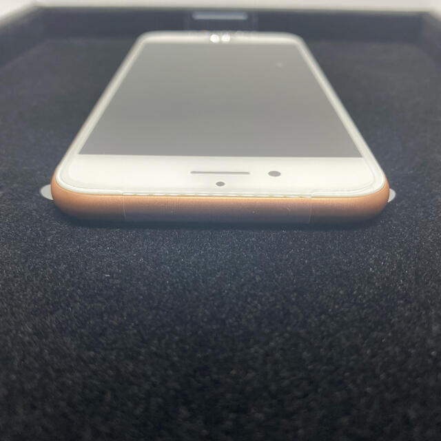 iPhone 8 64 GB SIMフリー