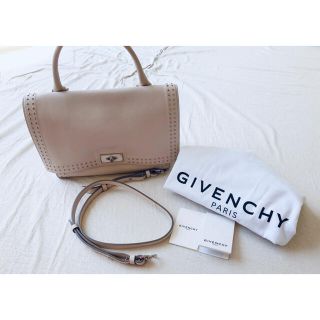 ジバンシィ(GIVENCHY)のジバンシー GIVENCHY シャーク トゥース ハンドバッグ(ハンドバッグ)