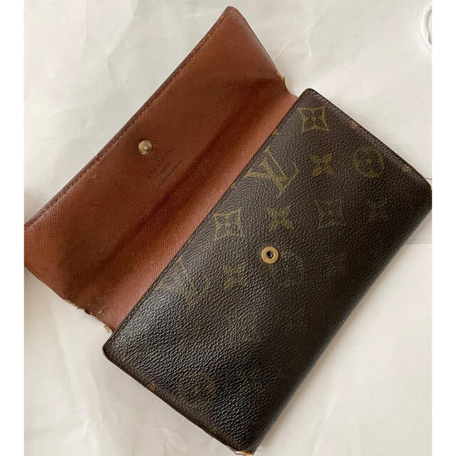 LOUIS VUITTON(ルイヴィトン)のVUITTON長財布　傷有り　モノグラム財布 レディースのファッション小物(財布)の商品写真