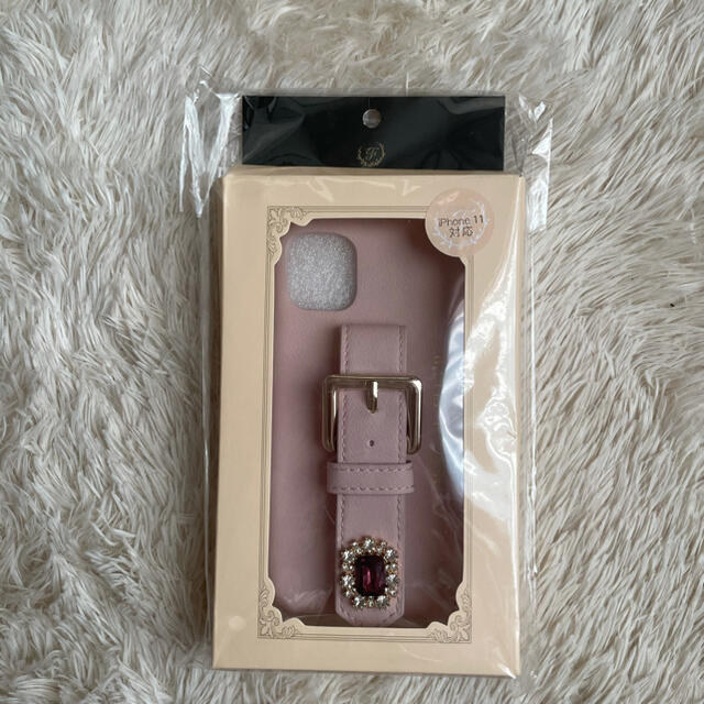 スマホ/家電/カメラMaison de FLEUR ビジューベルトiPhone11ケース