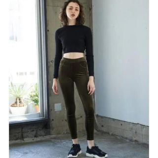 アリシアスタン(ALEXIA STAM)のjuemi Luster Velour Pants(レギンス/スパッツ)