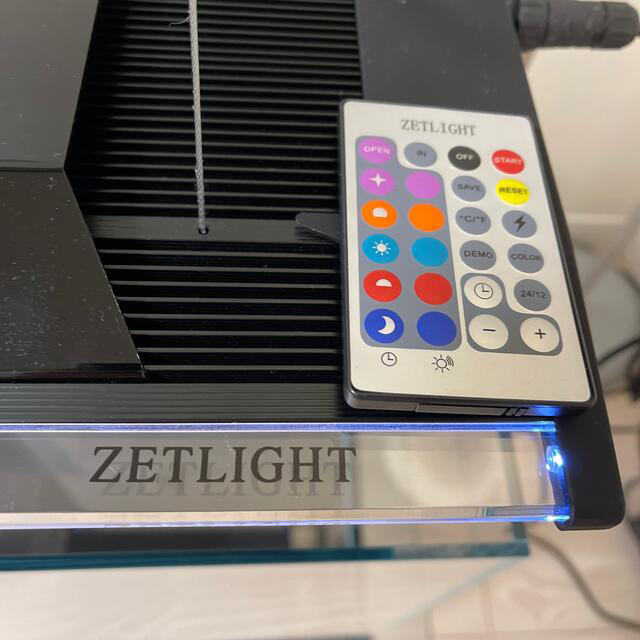 【淡水・水草育成用ライト】Zetlight ZT600-F ゼットライト その他のペット用品(アクアリウム)の商品写真