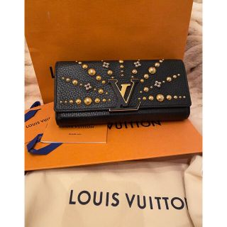 ルイヴィトン(LOUIS VUITTON)の【LV】ポルトフォイユ　カプシーヌ【黒】(財布)