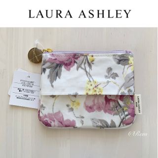 ローラアシュレイ(LAURA ASHLEY)の新品／LAURA ASHLEY ローラアシュレイ／ティッシュホルダー ポーチ(ポーチ)