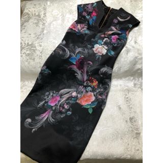 テッドベイカー(TED BAKER)のテッドベーカー　Mサイズ(ひざ丈ワンピース)