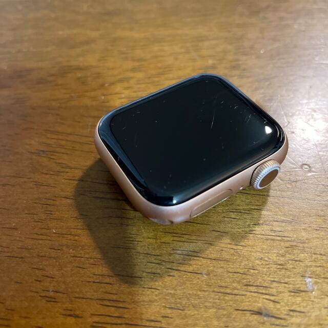 Apple Watch(アップルウォッチ)のぴょん様専用！　Apple Watch Series 6 Gold 40mm メンズの時計(腕時計(デジタル))の商品写真