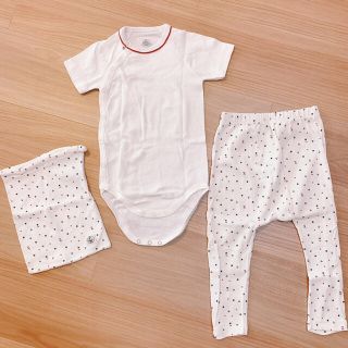 プチバトー(PETIT BATEAU)の【新品未使用】プチバトー　ロンパースセット　18m/81cm(ロンパース)