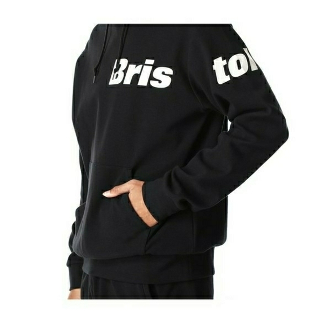 F.C.R.B.(エフシーアールビー)の新品タグ付き新品タグ付FCRBスウェットパーカーS RELAX FIT HOOD メンズのトップス(パーカー)の商品写真