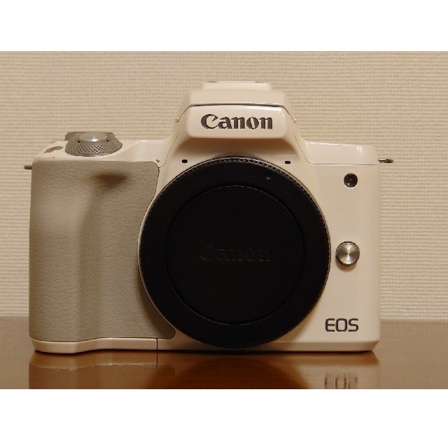 ご専用。Canon EOS Kiss M 本体u0026レンズ-