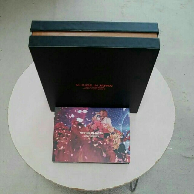 浜崎あゆみ ファン念願【豪華限定盤BOX】(3Blu-ray＋2LIVE CD ...