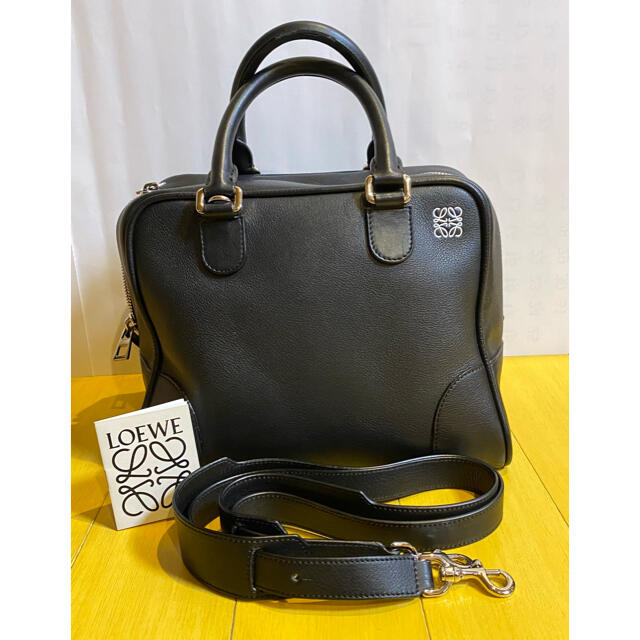 LOEWE(ロエベ)の【美品】ロエベ　アマソナ75 ミディアム　レザー2WAYハンドバッグ レディースのバッグ(ハンドバッグ)の商品写真