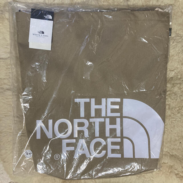 THE NORTH FACE(ザノースフェイス)の新品未使用　韓国正規品　ノースフェイス　2way トートバッグ  レディースのバッグ(トートバッグ)の商品写真