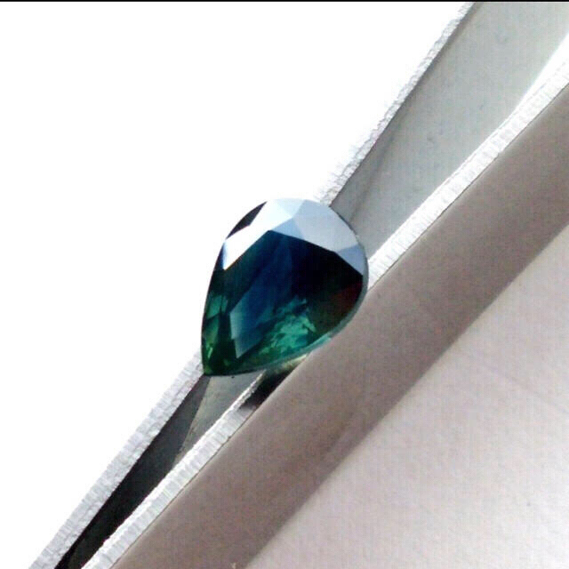 鑑定書あり】ブルーイッシュグリーンサファイア 1.233ct - 各種パーツ