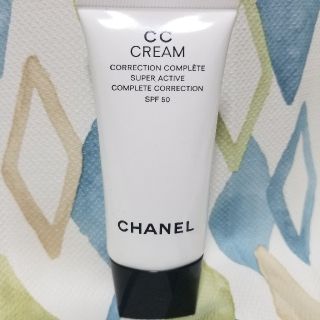 シャネル(CHANEL)の《りょう様専用》CHANEL　CCクリーム　N　21ベージュ(CCクリーム)