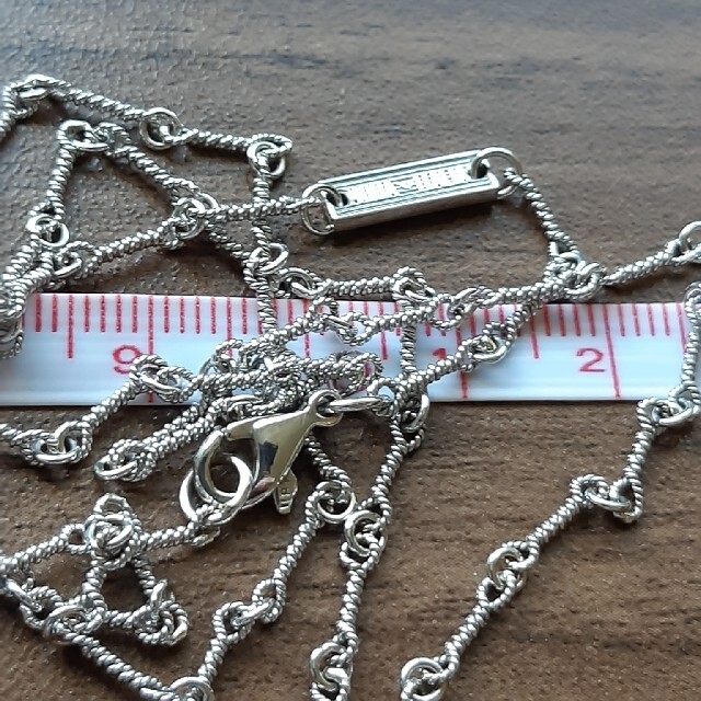 Chrome Hearts(クロムハーツ)の３日今日だけ値下げします。k18 ツイストチェーン　18金　ホワイトゴールド メンズのアクセサリー(ネックレス)の商品写真