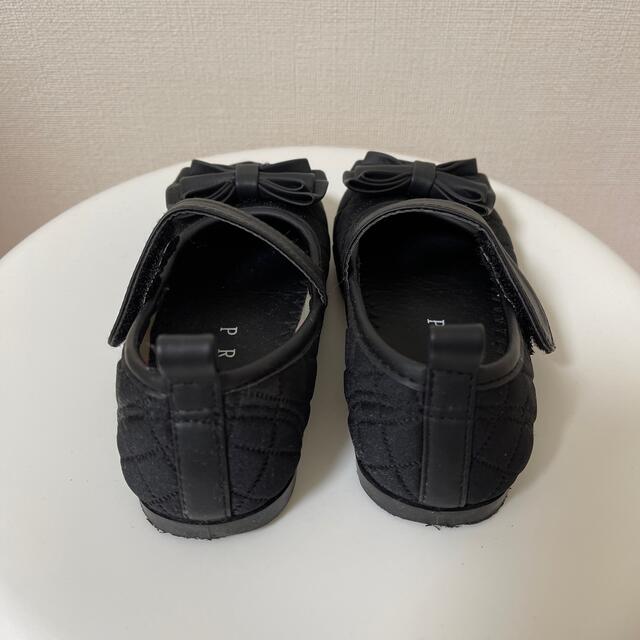 西松屋(ニシマツヤ)のキッズ　フォーマルシューズ　リボン　黒 キッズ/ベビー/マタニティのキッズ靴/シューズ(15cm~)(フォーマルシューズ)の商品写真