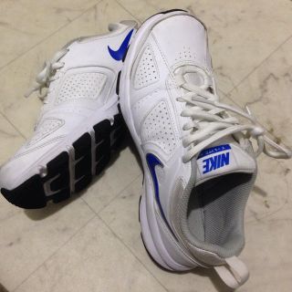 ナイキ(NIKE)のナイキ♡ホワイト♡スニーカー(スニーカー)