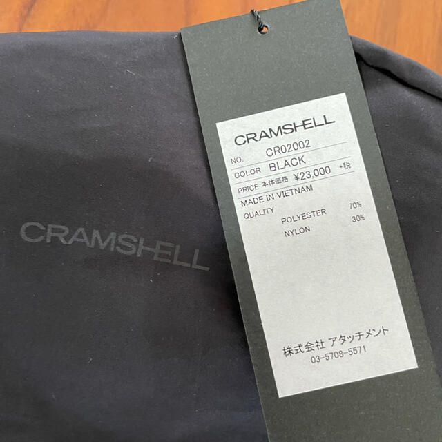 ATTACHIMENT(アタッチメント)の新品未使用CRAMSHELL BACKPACK BLACK メンズのバッグ(バッグパック/リュック)の商品写真