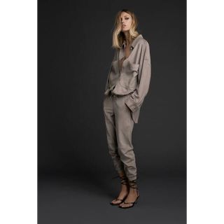 ザラ(ZARA)のAVe.r様専用(シャツ/ブラウス(長袖/七分))