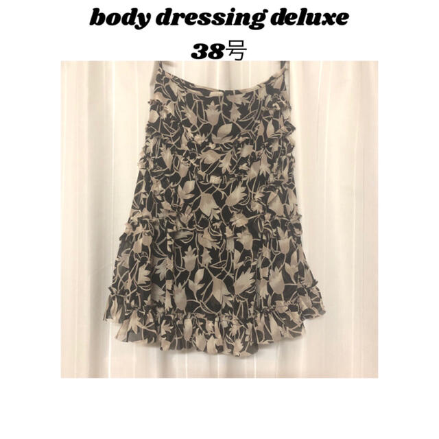 PROPORTION BODY DRESSING(プロポーションボディドレッシング)の花柄スカート　proportion body dressing レディースのスカート(ひざ丈スカート)の商品写真