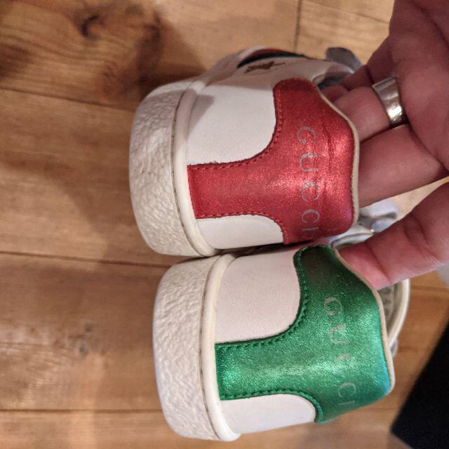 Gucci(グッチ)のGUCCIキッズスニーカー キッズ/ベビー/マタニティのキッズ靴/シューズ(15cm~)(スニーカー)の商品写真