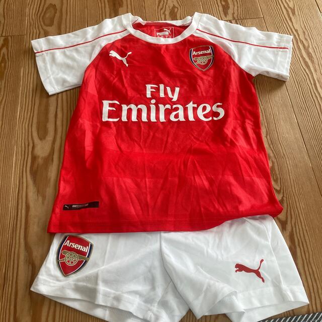 PUMA(プーマ)のキッズ　サッカーユニフォーム　アーセナル キッズ/ベビー/マタニティのキッズ服男の子用(90cm~)(その他)の商品写真