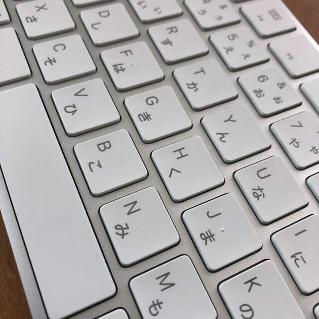 Apple(アップル)の【美品】Apple Magic KeyBoard JIS マジックキーボード スマホ/家電/カメラのPC/タブレット(その他)の商品写真