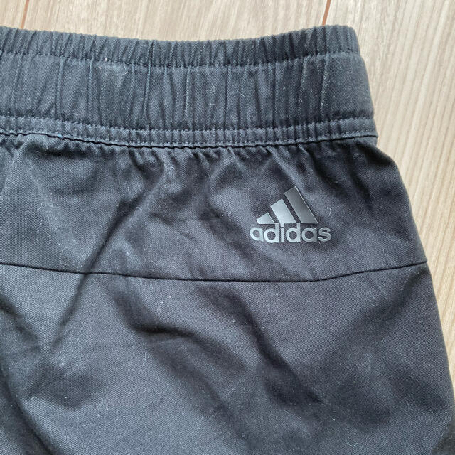 adidas(アディダス)の【adidas】カーゴパンツ￣ブラック_SIZE  XL メンズのパンツ(ワークパンツ/カーゴパンツ)の商品写真