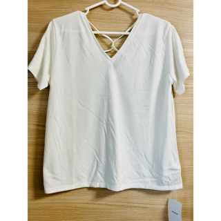 ムルーア(MURUA)のMURUA バッククロスホワイトTシャツ(カットソー(半袖/袖なし))