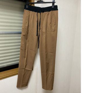 ユナイテッドアローズグリーンレーベルリラクシング(UNITED ARROWS green label relaxing)のgreen label relaxing　テーパードパンツ　ベージュ(カジュアルパンツ)