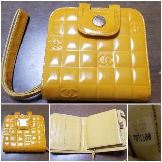 シャネル(CHANEL)の正規品中古CHANELココマークたっぷり入るストラップ付ウォレット★ジャンク訳有(財布)