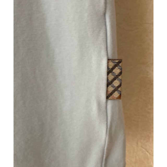 DAKS(ダックス)のダックス　Tシャツ　カットソー レディースのトップス(Tシャツ(半袖/袖なし))の商品写真