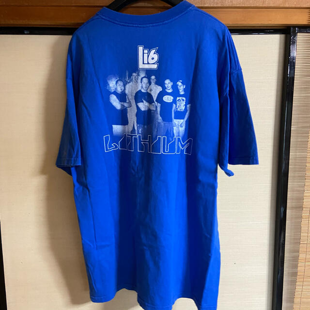 ART VINTAGE(アートヴィンテージ)のused tee LITHIUM Li6 Tシャツ　青　XL オーバーサイズ メンズのトップス(Tシャツ/カットソー(半袖/袖なし))の商品写真